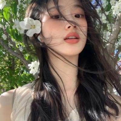 格莱普尼尔海报